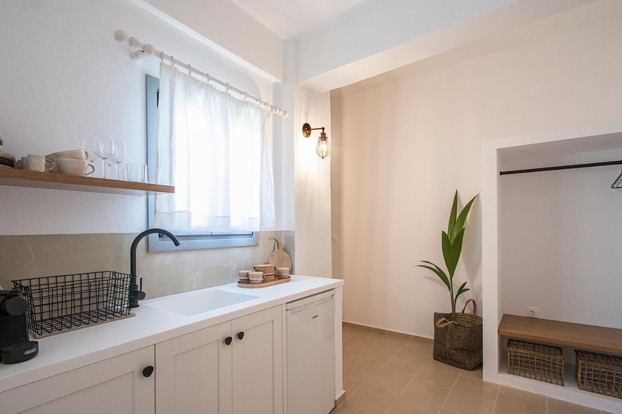 Paris Studios & Apartment Agia Paraskevi  Buitenkant foto