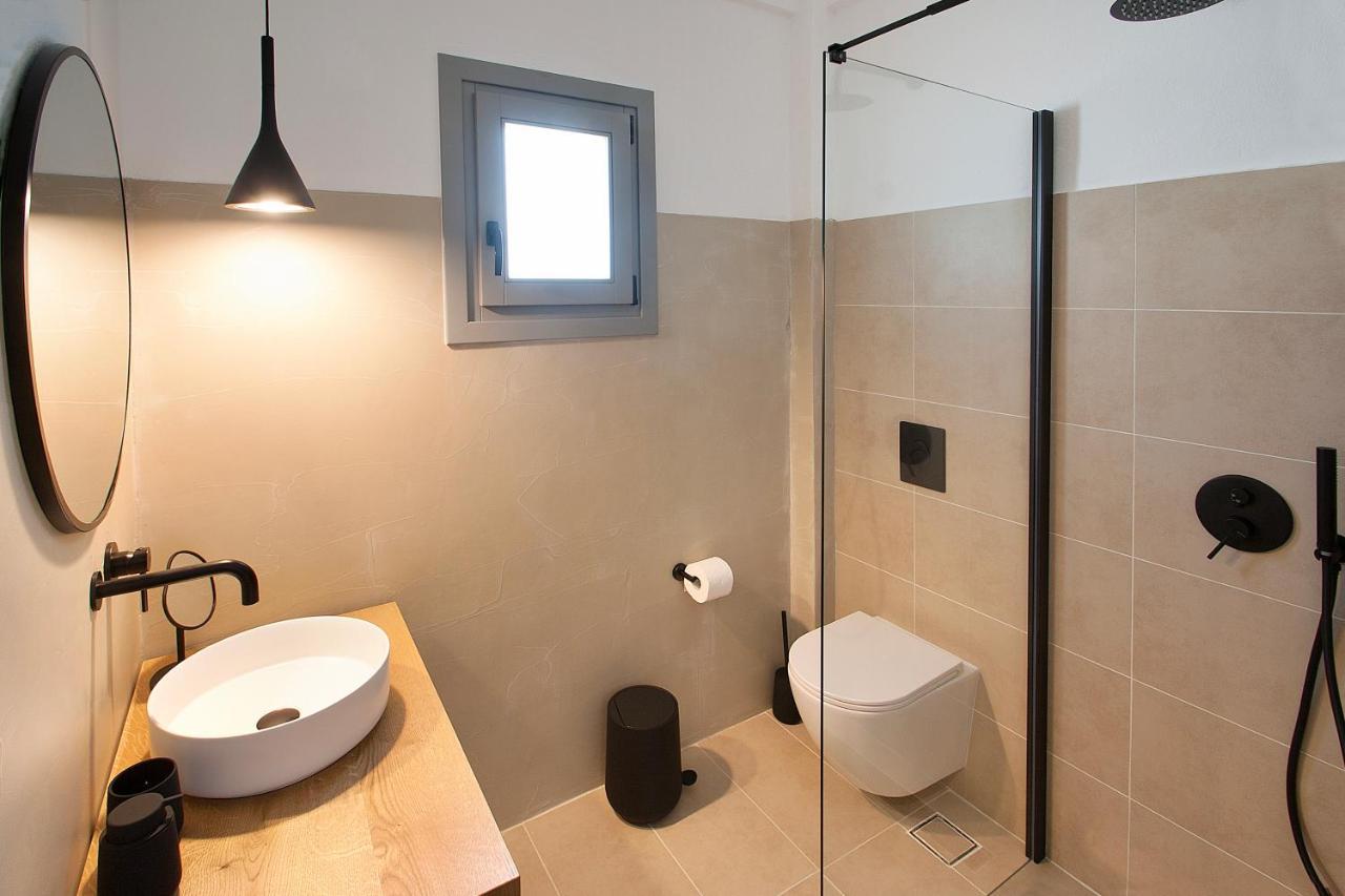 Paris Studios & Apartment Agia Paraskevi  Buitenkant foto