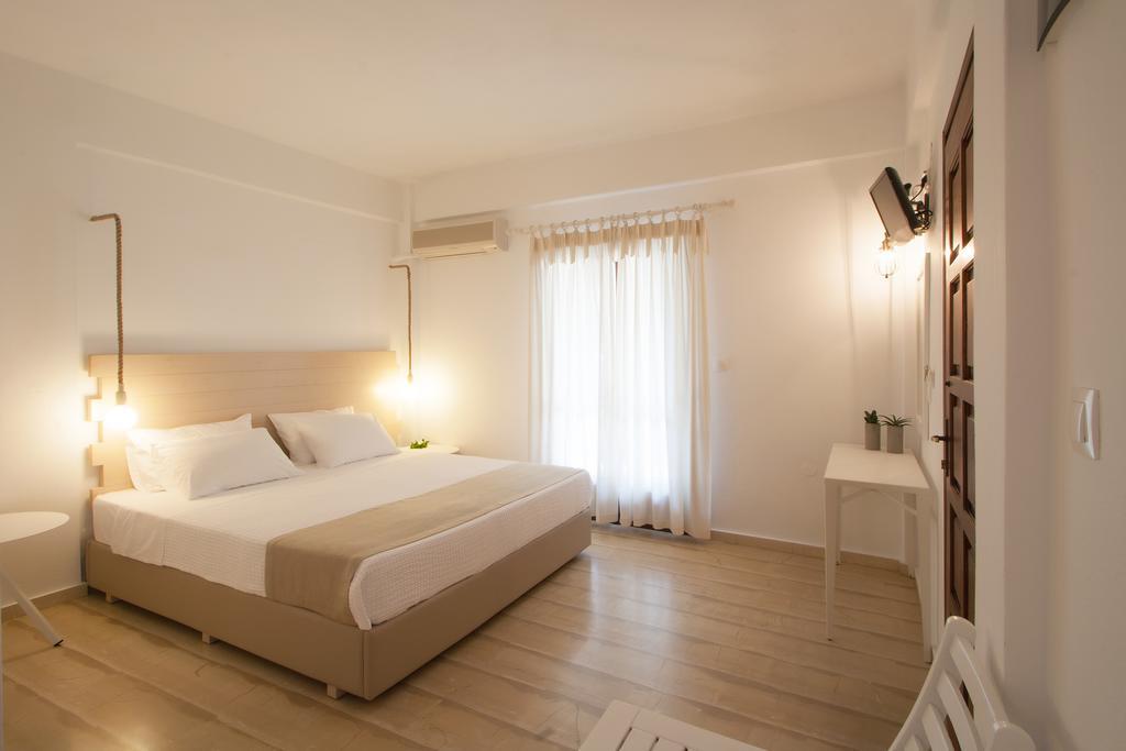 Paris Studios & Apartment Agia Paraskevi  Buitenkant foto