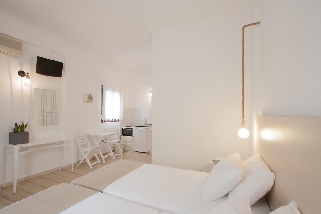 Paris Studios & Apartment Agia Paraskevi  Buitenkant foto